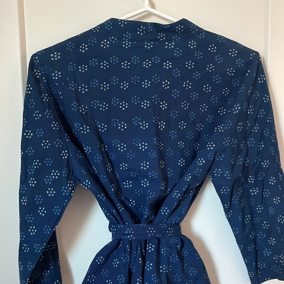 Anokhi Indian Wrap Top in Blue Dot Flower, Size S - Picture 6 of 10